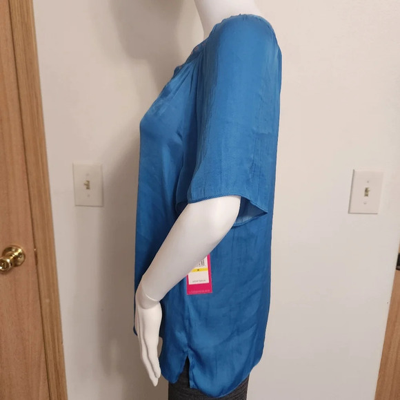 Vince Camuto blouse‎ size medium NWT - Picture 5 of 14